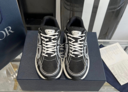 B30 Countdown Sneaker